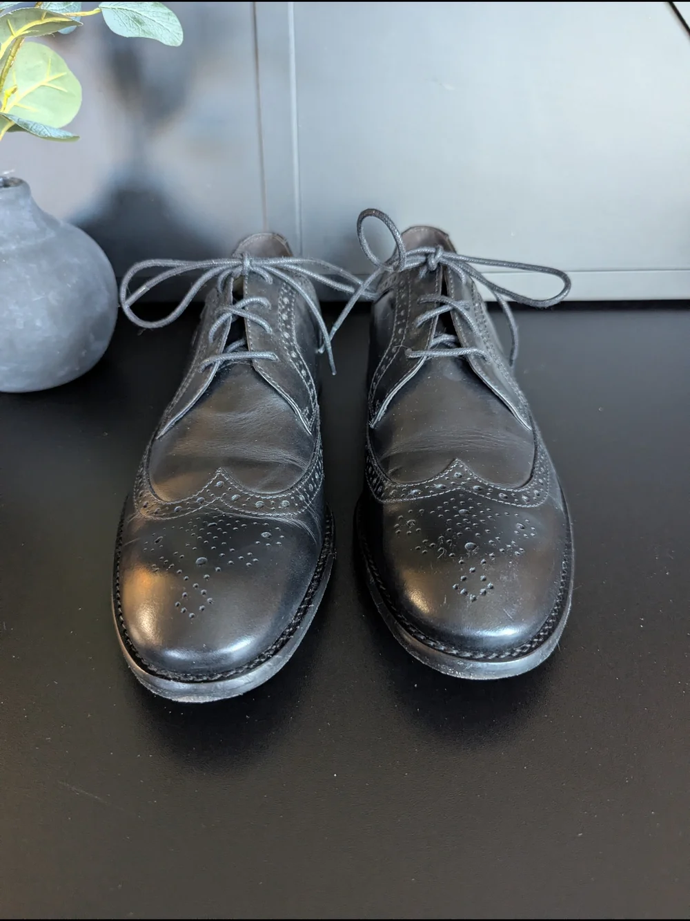 John Varvatos Black Leather Wingtip Derby Dress Shoes
